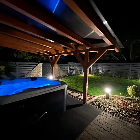 アパート Rozsa Strasse *