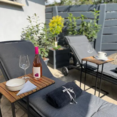 Rozsa Strasse Tarján