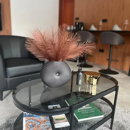 アパート Rozsa Strasse *